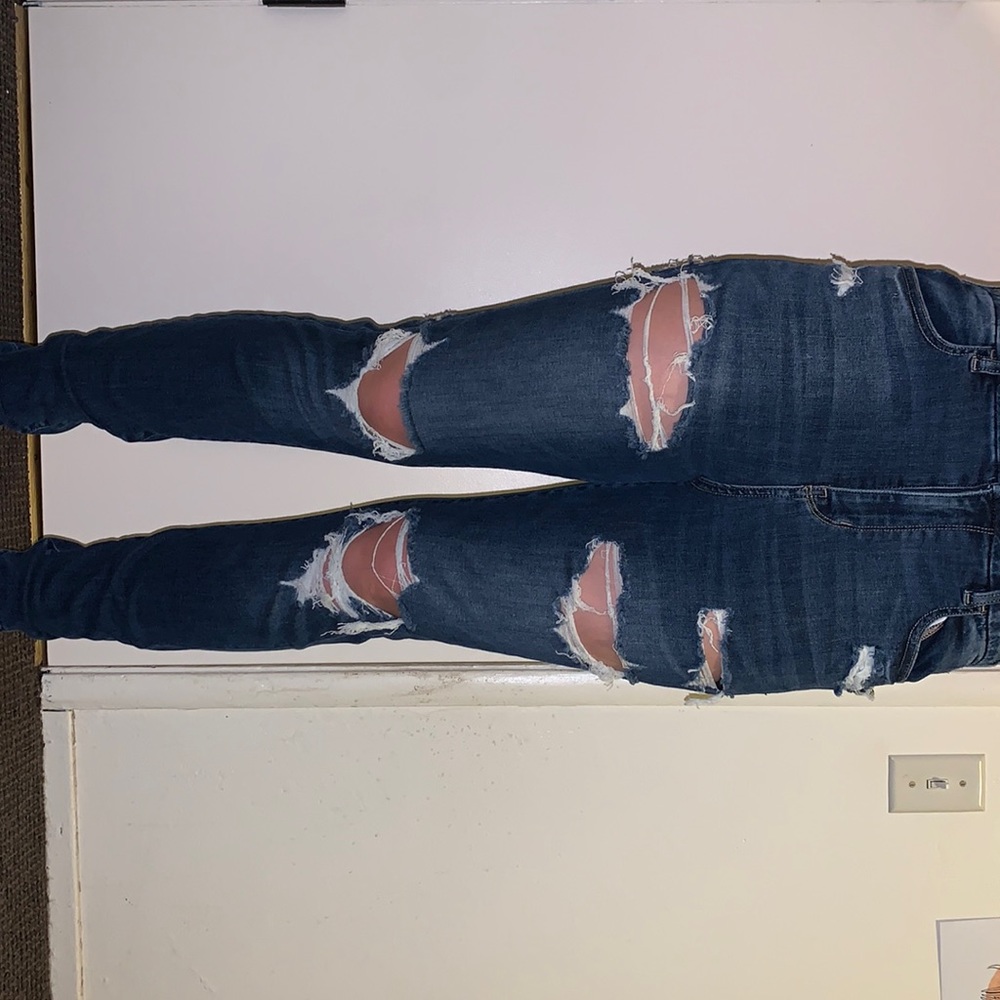 American Eagle Ripped Jeans Next Level Stretch